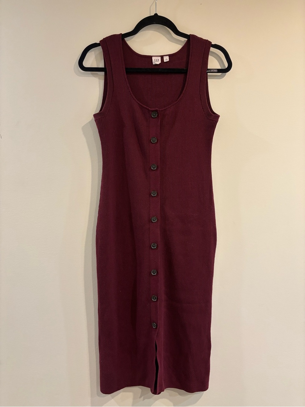 GAP Sleeveless Ribbed Button-Down Midi Dress in Burgundy